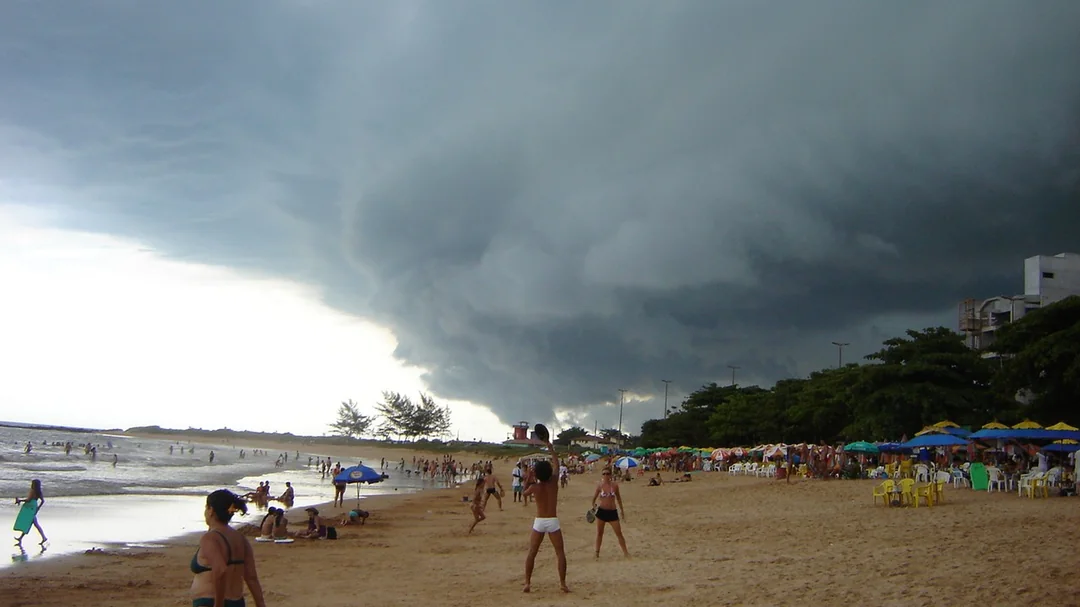 Vista de Praia de Castelhanos, em Anchieta (ES)