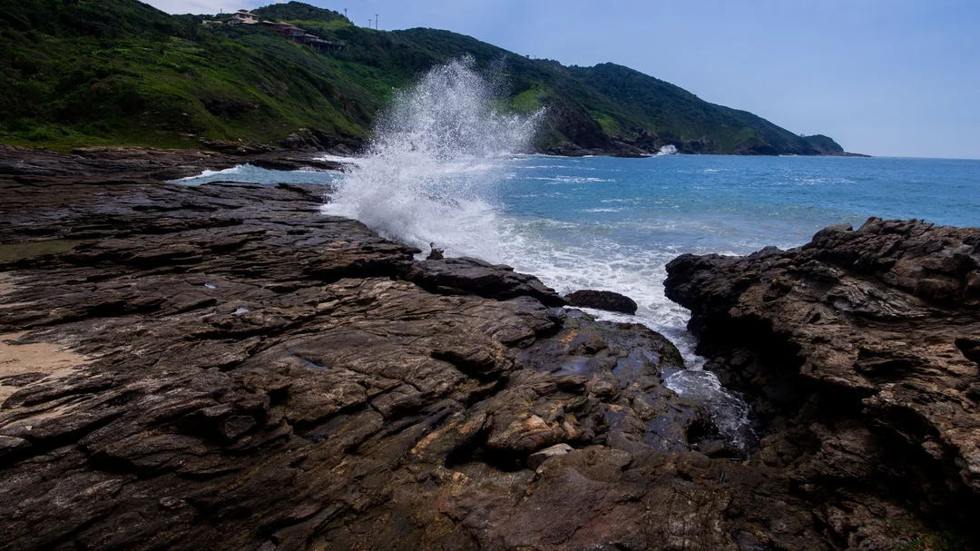 Vista de Praia Brava, em Armação dos Búzios (RJ)