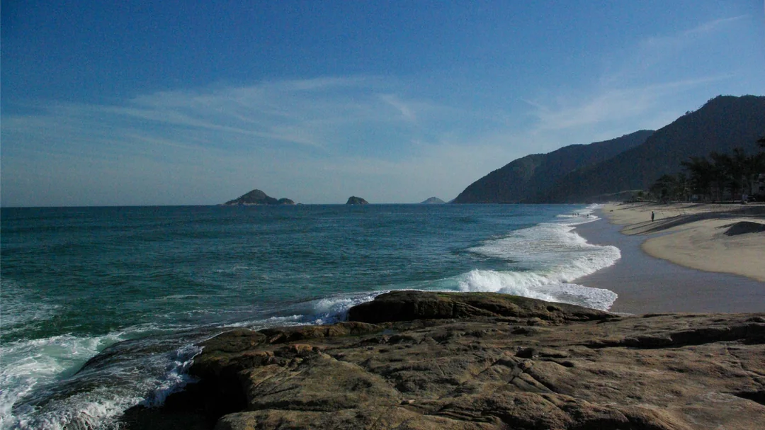 Vista de Praia da Macumba, em Rio de Janeiro (RJ)