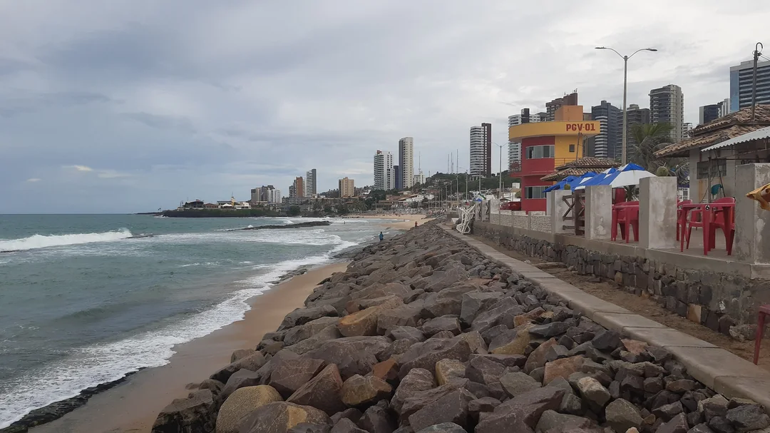 Vista de Praia do Meio, em Natal (RN)