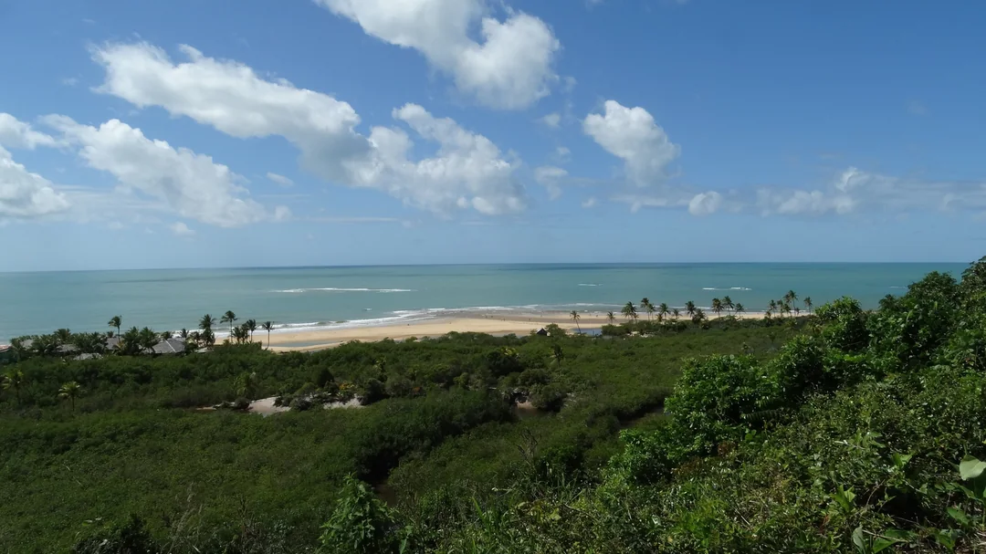 Vista de Praia dos Nativos, em Porto Seguro (BA)